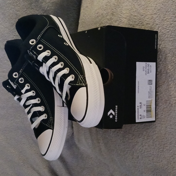 Converse Other - Converse tennis shoes NEW IN BOX